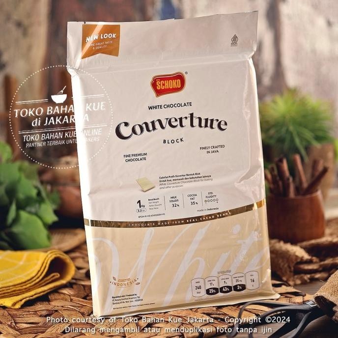 

Schoko WHITE 1kg Chocolate Couverture Cokelat Putih Blok Coklat Baking