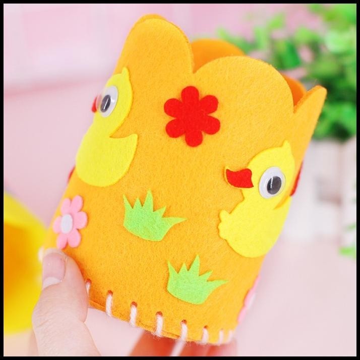

GRATIS ONGKIR MAINAN TEMPAT PENSIL FLANEL DIY PENCIL HOLDER !!!
