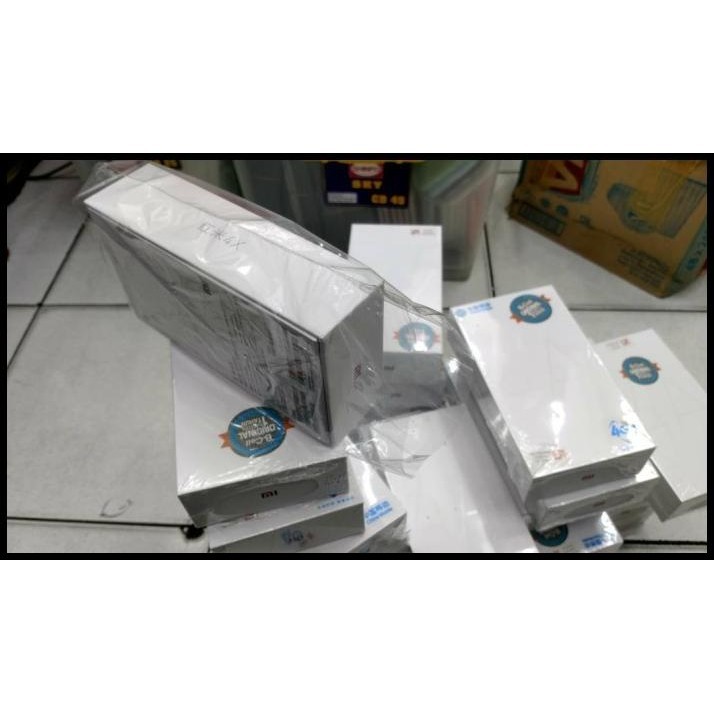 

BEST DEAL PLASTIK WRAPPING HP ,ISINYA 200PCS ( NO RETUR / NO REFUND ) !!!!!!