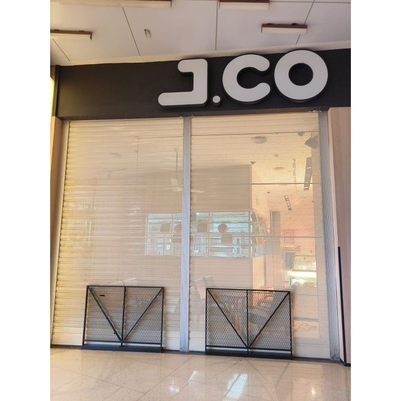 Rolling door One sheet full lubang