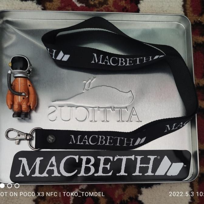 

Lanyard Macbeth PH