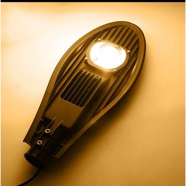 Lampu Pju Cobra 50 Watt Cahaya Kuning Ww Pju Cobra 50 Wattt Cahaya Kuning Led Cobra Pju 50 Watt