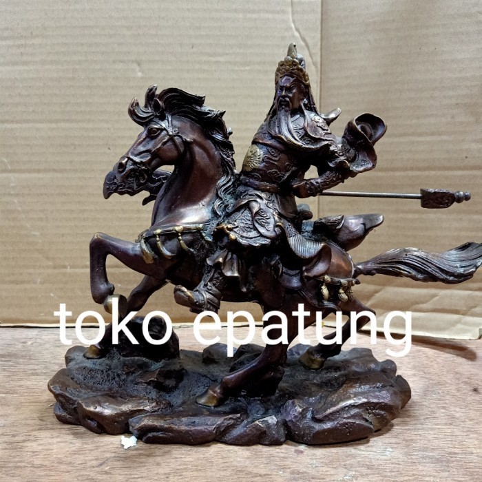 PATUNG KWAN KUNG KWAN KONG GUAN YU NAIK KUDA 8 INCH KUNINGAN