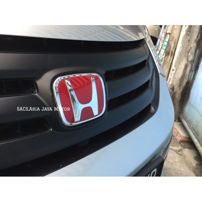 Emblem Depan Red Honda Freed
