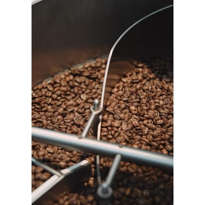 

1/15 Coffee Signature Blend (Whole Beans) - 1 Kg