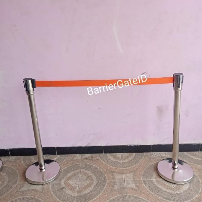 

Tiang Pembatas Antrian Stainless Kualitas Premium + Tali Pita 2 Meter Kualitas Premium