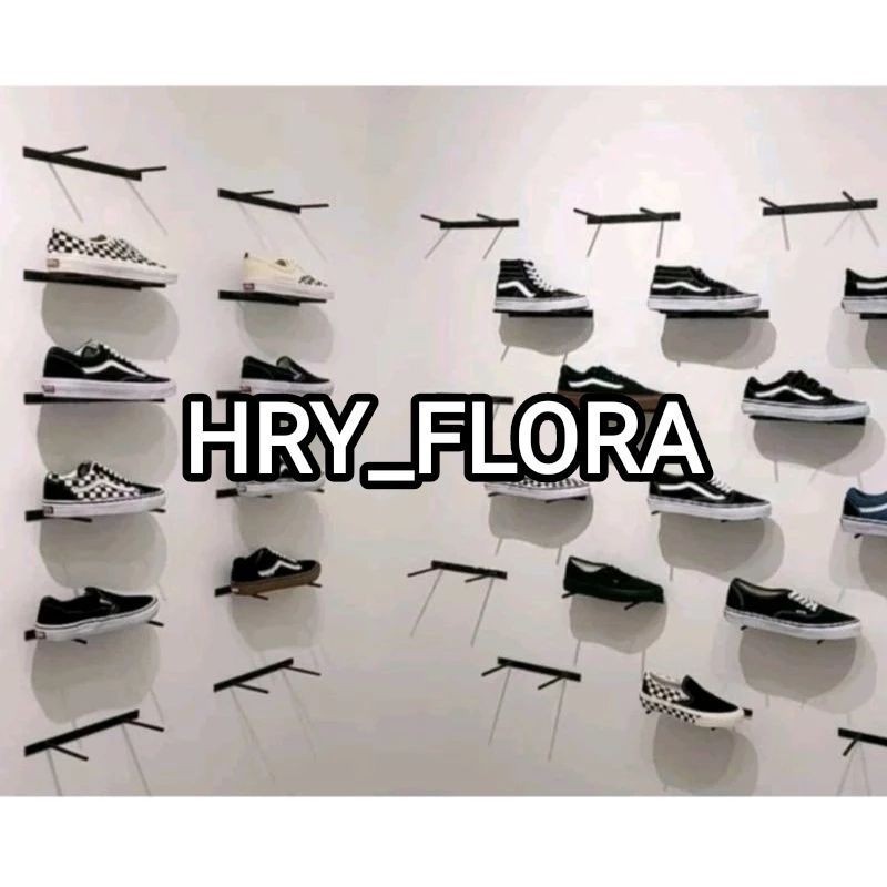 Rak Sepatu Tempel Dinding/Breket Rak Ambalan Display Sepatu bahan besi estetik