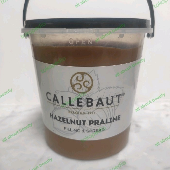 

Callebaut Hazelnut Praline Repack 1Kg Selai Hazelnut Mirip Ferero