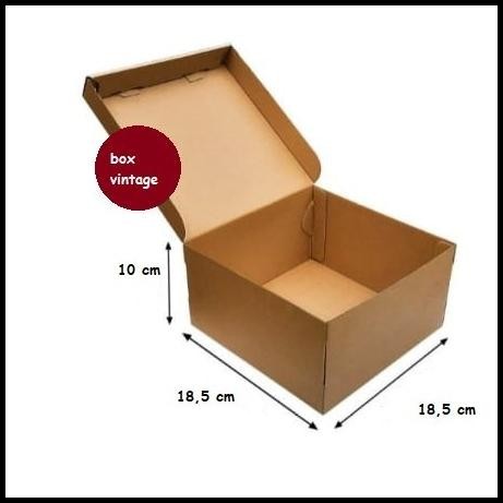 

GRATIS ONGKIR BOX MIKA TEBAL 18 CM KOTAK PACKAGING KUE TART GIFT BOX TEBAL !!!!