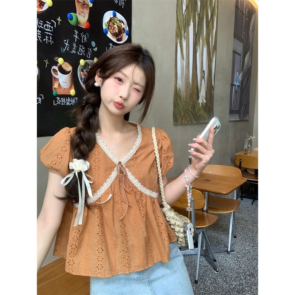 Blus Manis Lengan Puff Berongga Renda Kaus Lengan Pendek Niche