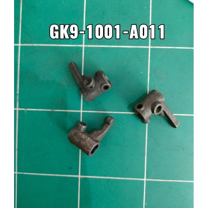 

A011 Hook Crank / Rumah Roller Mesin Jahit Karung Portable GK9-1001