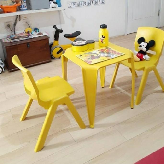 MEJA KURSI ANAK SET OLYMPLAST (1 MEJA POLOS + 2 KURSI)