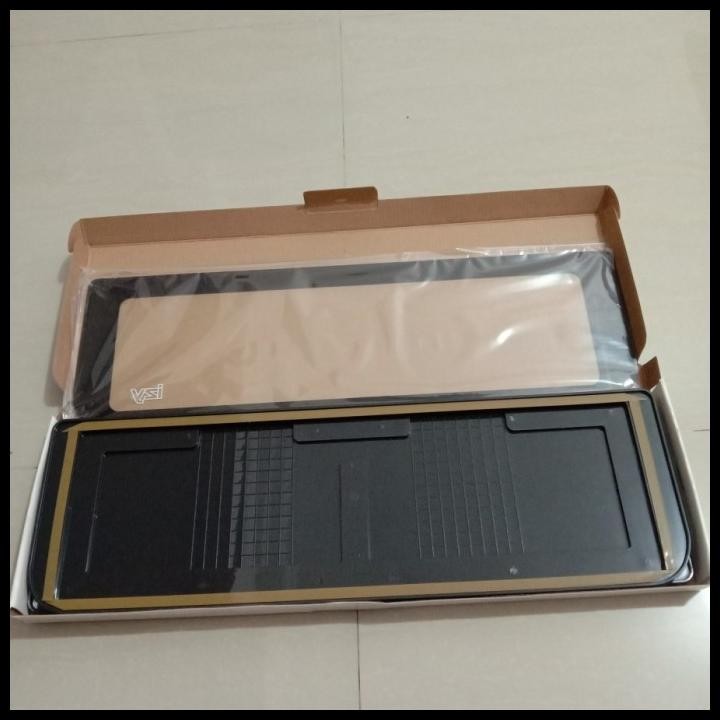 IZY COVER / DUDUKAN / TATAKAN / TEMPAT PLAT NOMOR MOBIL MERK IZY MOBIL TOYOTA CALYA