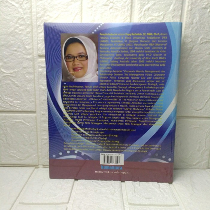 

Manajemen Strategik Poppy Rufaidah, Se, Mba, Ph.D