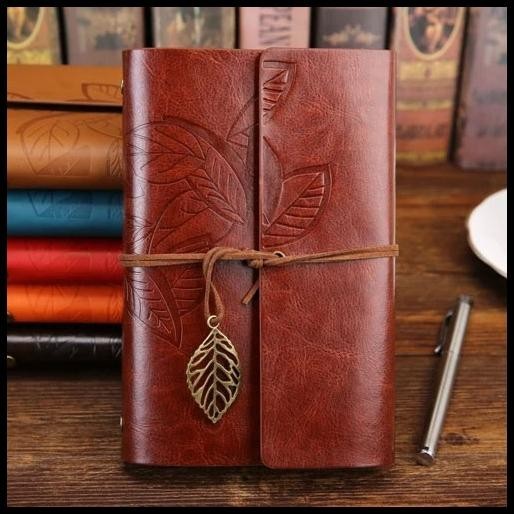 

HOT DEAL BUKU CATATAN BINDER KULIT RETRO LEAF KERTAS B7 BSD666 COFFEE !