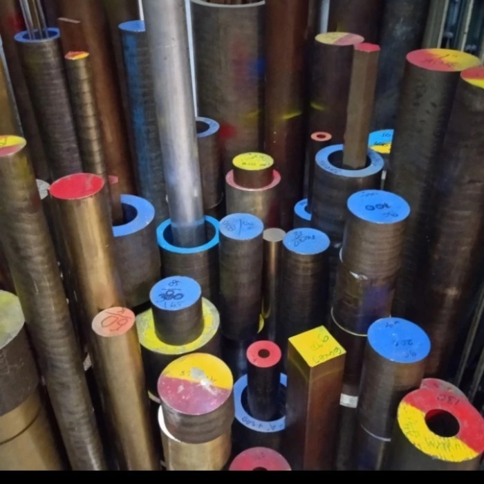 as ab2 diam 38 mm x 100 mm / aluminium bronze