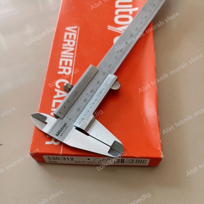 

Vernier Caliper Mitutoyo 6 Inch 150 Mm Harga Murah 0.05 Jangka Sorong