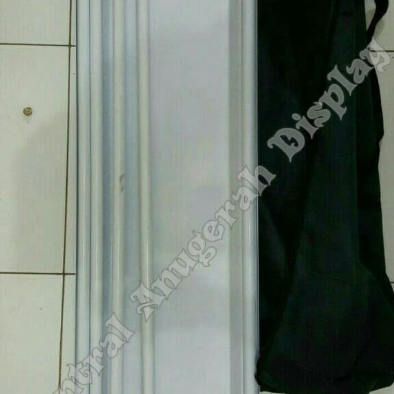 

TRIPOD DISPLAY BANNER STAND/DOOR FRAME STAND Besi 1 sisi uk 60x160 K01