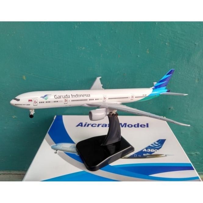 [Ready] Miniatur Pesawat Garuda Indonesia Diecast Pesawat Boeing 777
