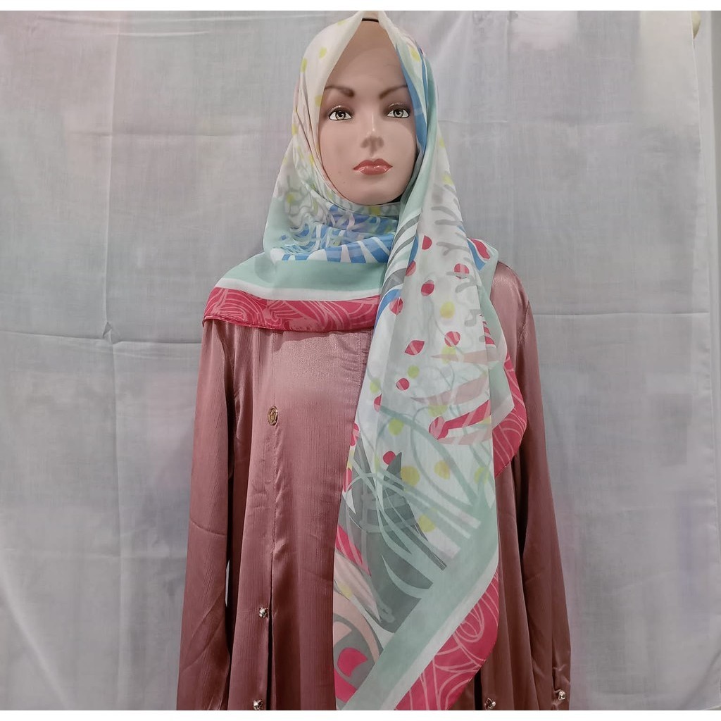 Zoya Segi Empat Full Motif Kerudung Hijab Jilbab Qieran Scarf
