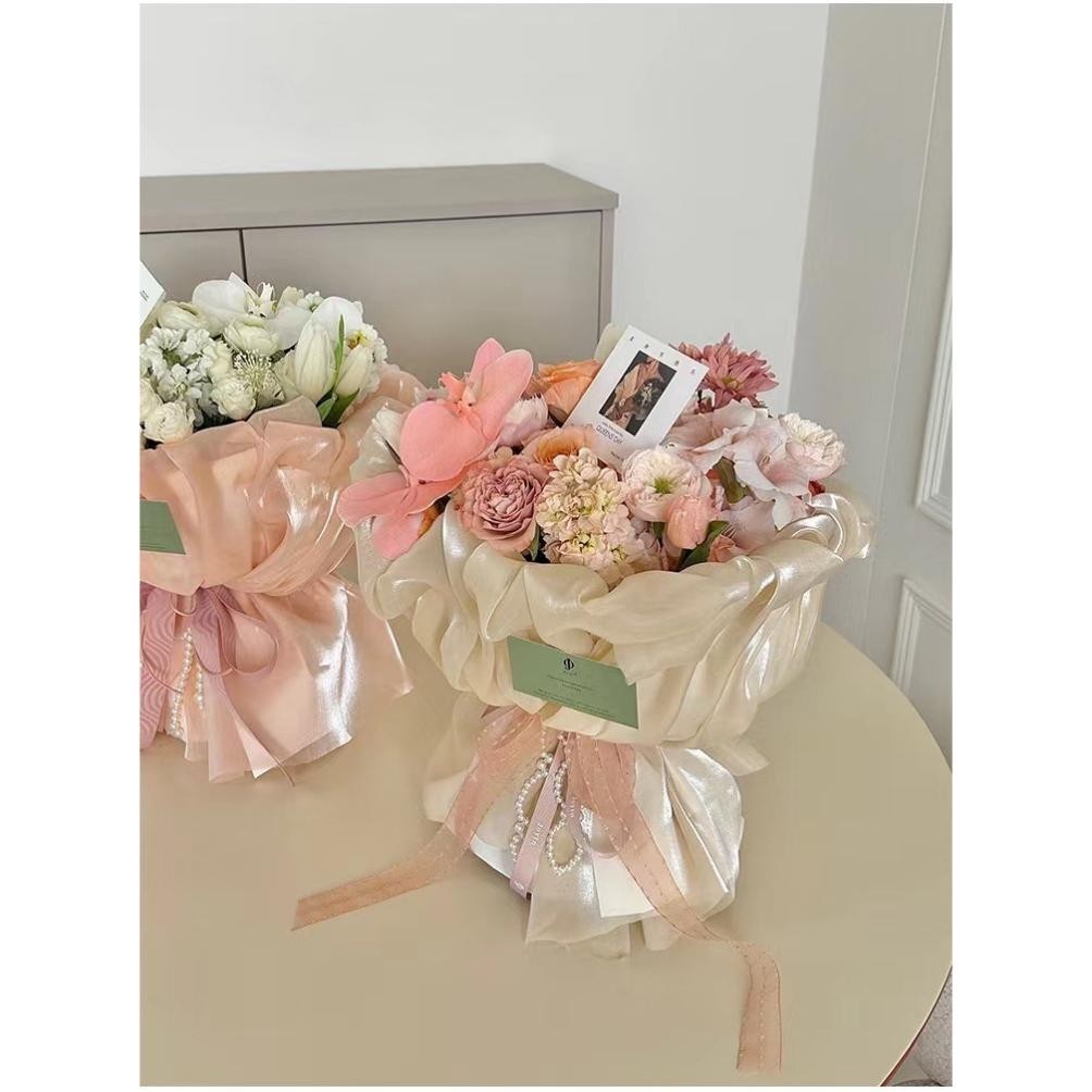 

VIRAL Kain Pembungkus Buket Bunga / Korean Flower Silk Wrapping For Hand Bouquet. eq-77
