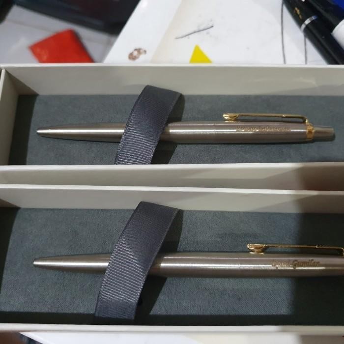 

Parker Jotter SS Klip Gold Ballpoint Import