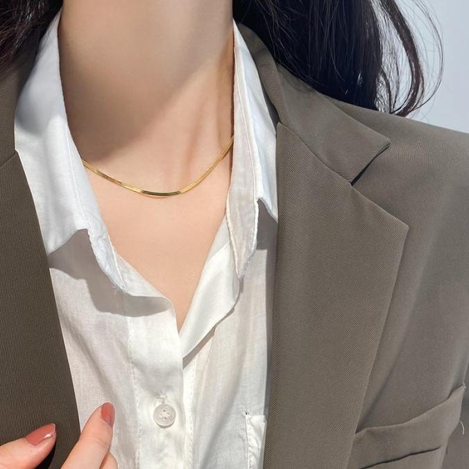 Kalung choker rantai belut/kalung choker titanium impor anti karat