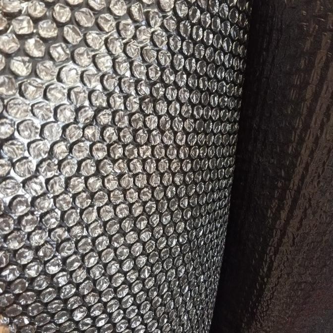 

(TBK) BUBBLE WARP HITAM TAMBAHAN PACKING AGAR TETAP AMAN