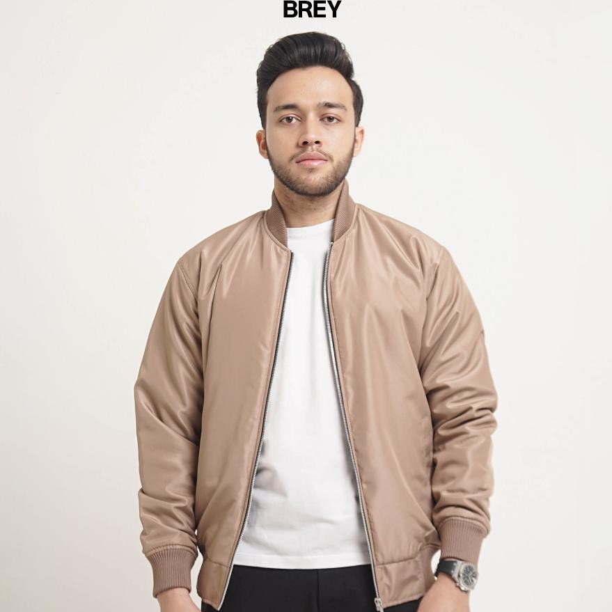 Jaket Pria Distro Keren Bomber Khaki Parasut Dbreaker Anti Angin Cowok Cowo Keren Basic Simple Motor