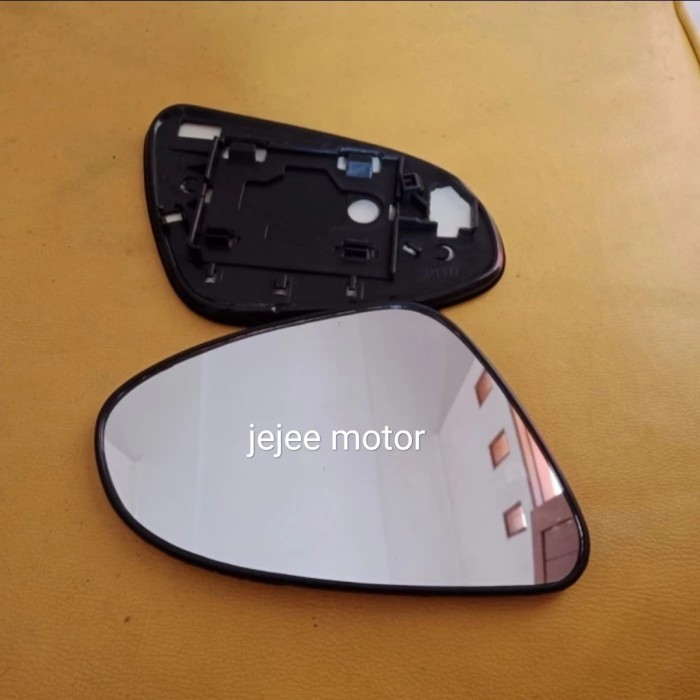 Kaca Spion Sepion Mobil Calya Sigra 2016 2017 2018 2019 2020 2021 2022