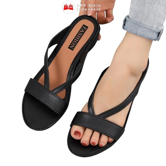 Sandal Slip On Wanita Flip Flop Sendal Selop Jepit Wanita Korea Import