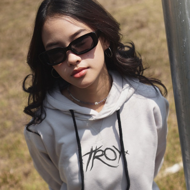 Troy Company Pullover Hoodie White Pearl Kreuzen - Jaket Hoodie Putih Mutiara KH 2366