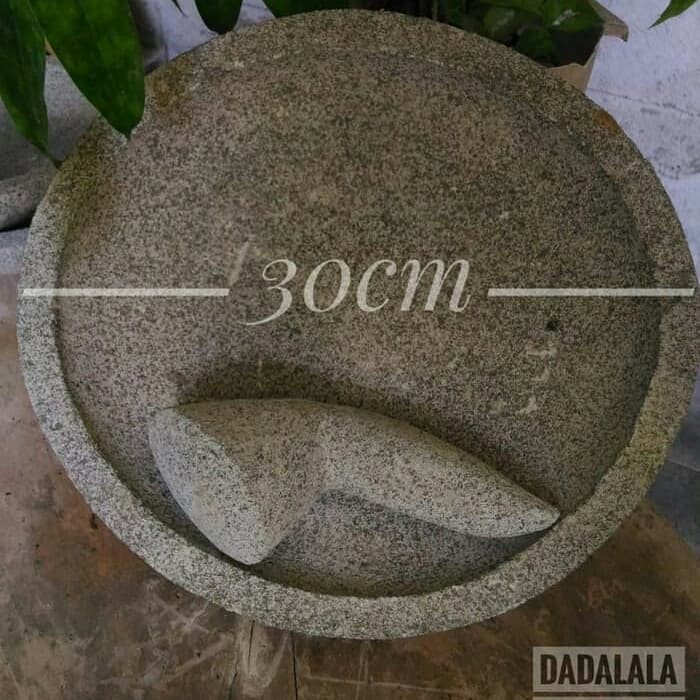 Dheao Cobek Batu Asli Model Bulat Dan Oval, Ukuran 30 Cm Bonus Ulekan Batu