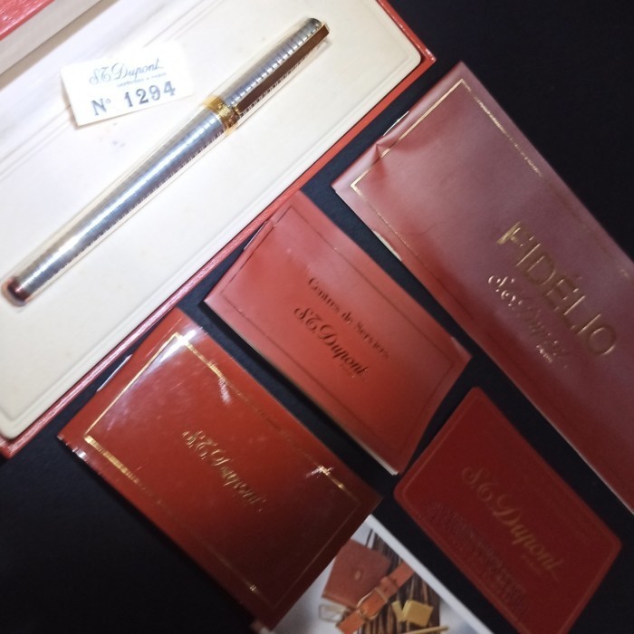 

Arom Pulpen S.T.Dupont Paris Pen Original Full Set