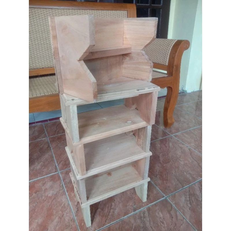 Kursi jongkok kayu jati/dingklik kayu jati