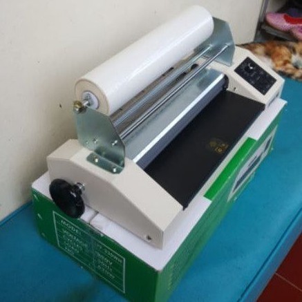 

Mesin Laminasi Panas Dingin Roll A3+ 330mm Modifikasi Modified Laminating Machine LPF 330WH