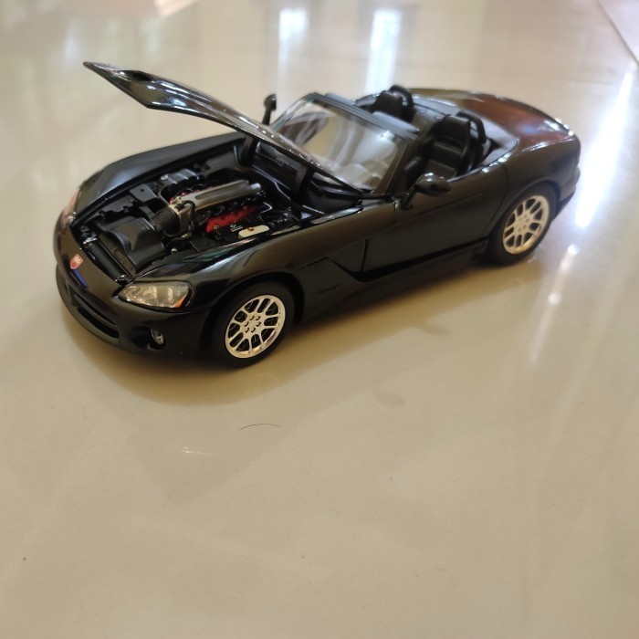 Ane Dodge Viper Srt-10 Welly Skala 1:24 Diecast Mobil Sport Harga Murah