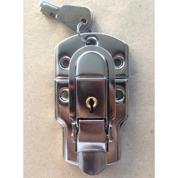 overval / kaitan / kunci koper kunci besi + kunci (L)