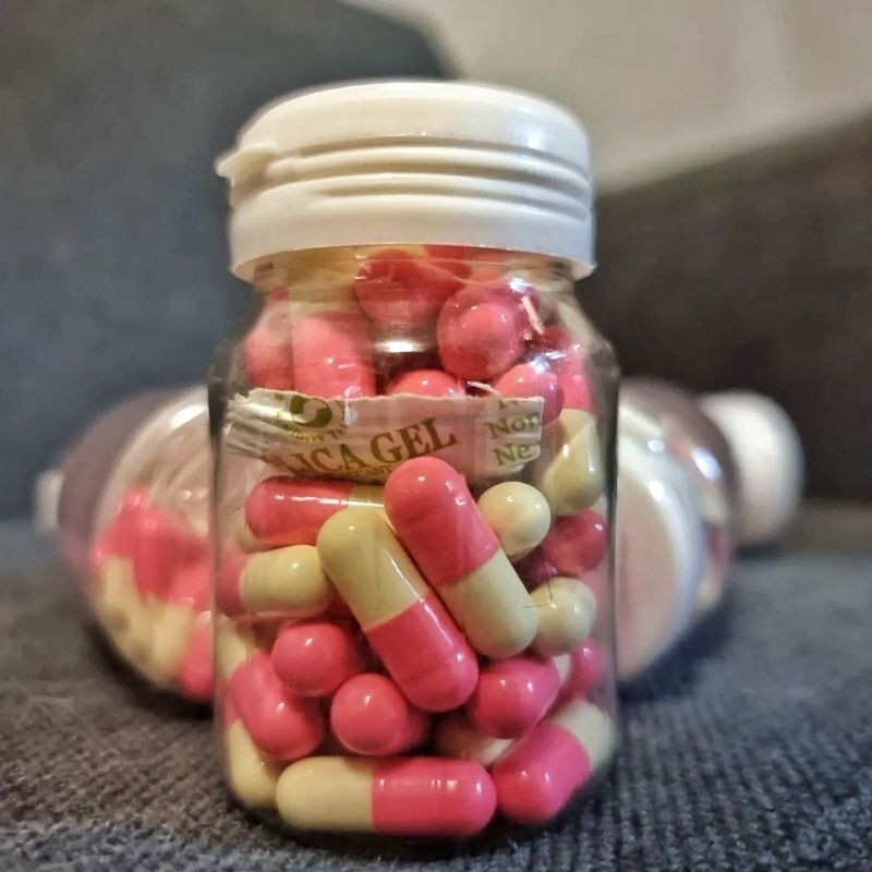 Pinky Pelangsing Herbal Strong pink putih kemasan botol | Pil Diet Obat Diet Original | Kapsul pelan