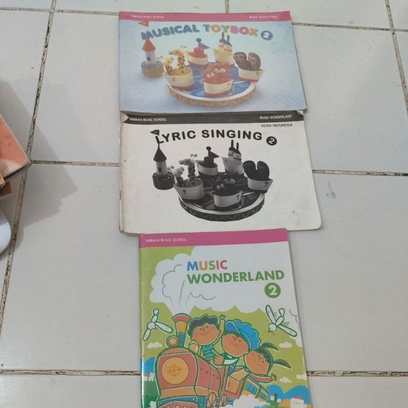 Ready Buku Musik Yamaha (3 buku) Music Wonderland, Musical Toybox, Lyric Singing 1 & 2