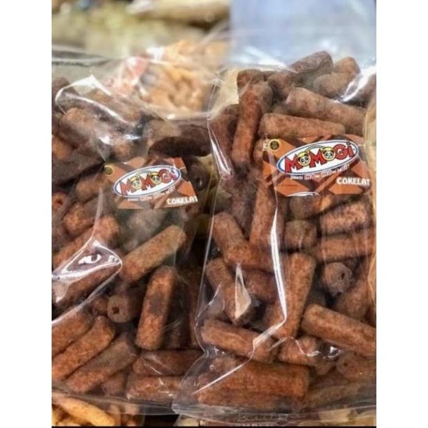 

ii-99 Aneka chiki /Snack Laris/ lays / chitato / jetz coklat / momogi / TERLENGKAP/ ANEKA Camilan LOSS /harga grosirTERMURAH Premium