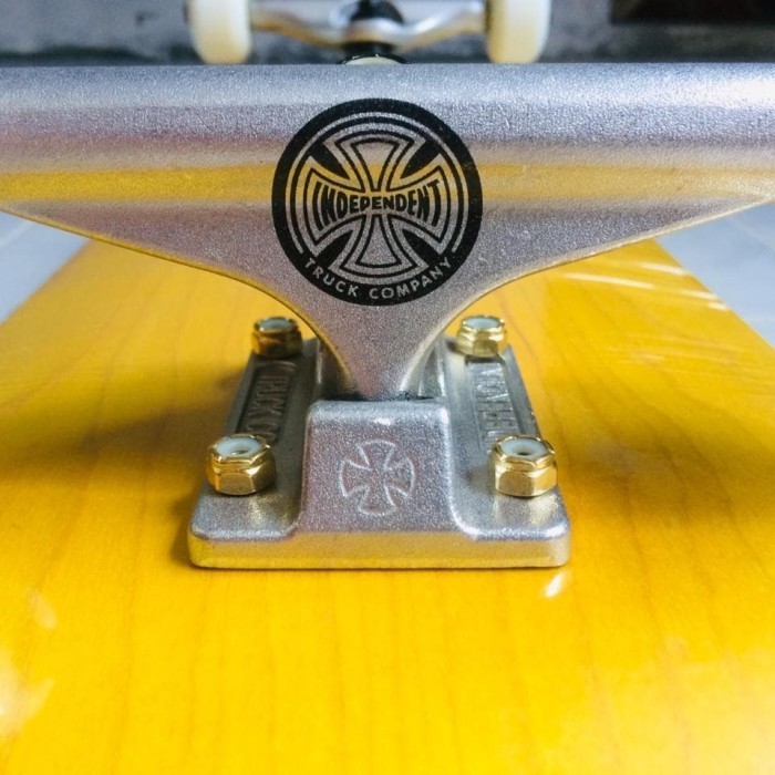 Fir Truck Skateboard Independent Truck.Co