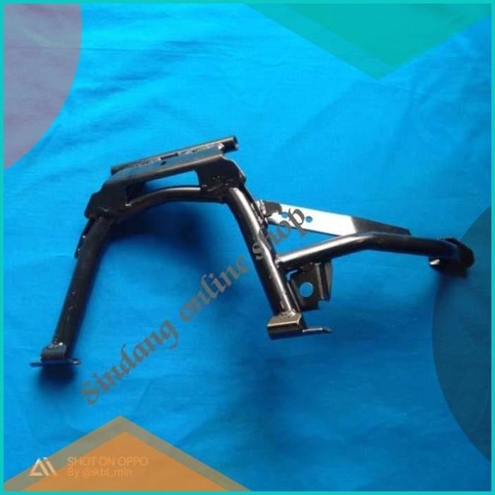 standar 2 standar tengah Vario 150 dan Vario 125 LED Vario 125 old ori