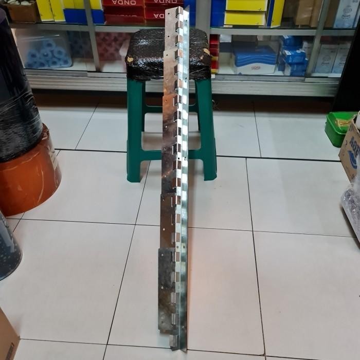 Hanger Tirai Plastik / Bracket Pvc Curtain