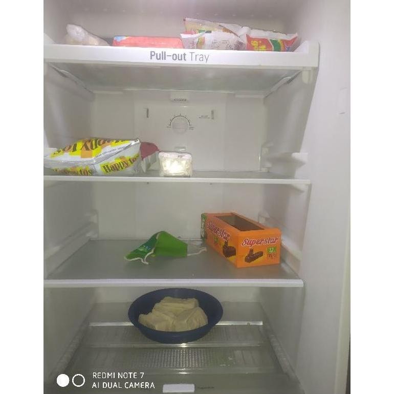 RAK KULKAS LG INVERTER 2 PINTU SERI GN B RAK LEMARI ES LG