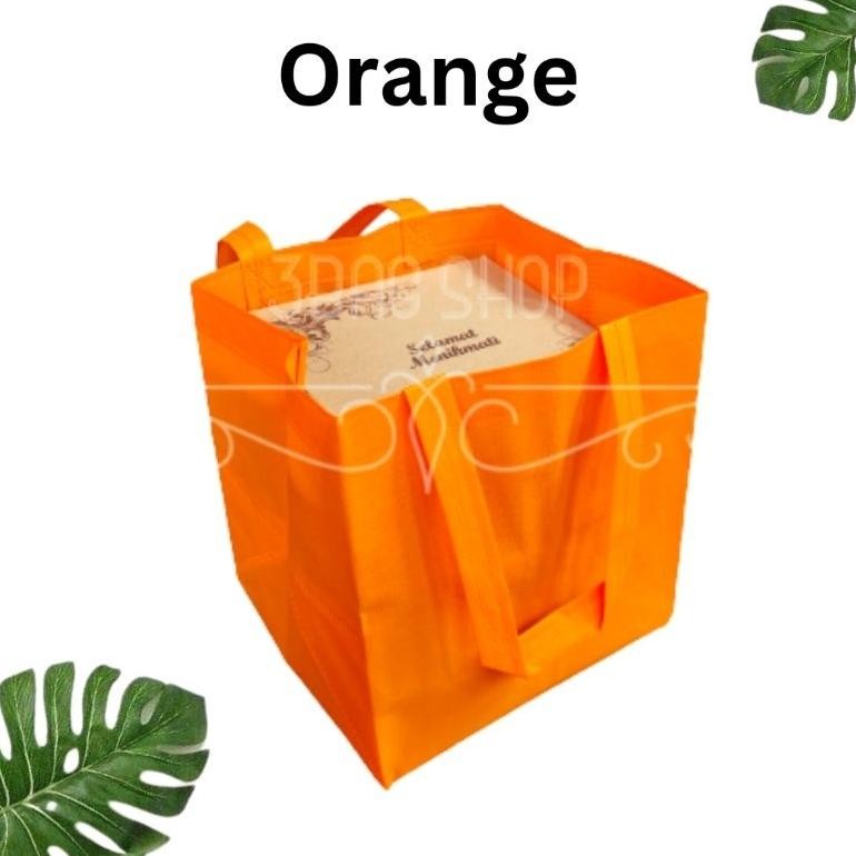 

wdr-75 (1 PACK = 60 PCS) Tas Hajatan 22x22 cm Tinggi 25 cm / Tas Nasi Kotak / Tas Spunbond / Goodie Bag / Tas Aqiqahan / Tas Berkatan / Tas Box Nasi Viral