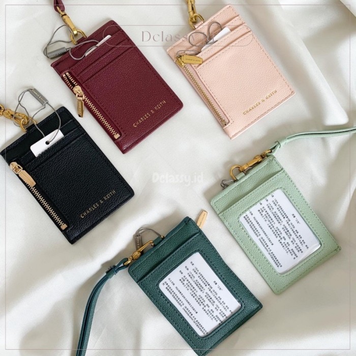 

Terbaru Name Tag Charles & Keith Side Zip Lanyard - Ck - 50701105