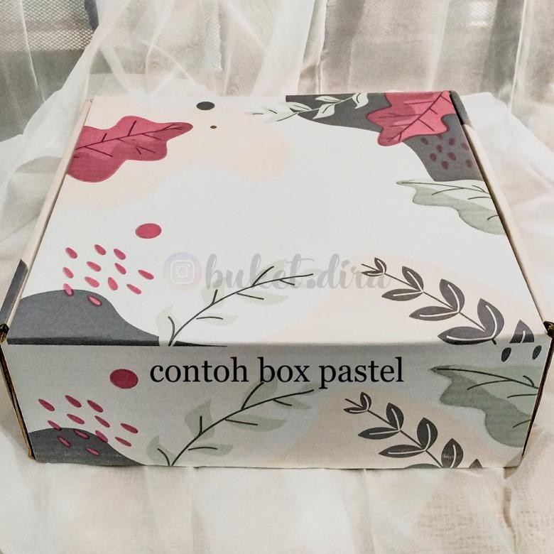 

To94 snack box paket hemat - tanpa bunga dan boneka - free kartu ucapan dan bubble wrap - gift box hampers snack dan jajanan Premium