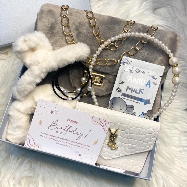 

Be09 [B2020]HAMPERS GIFT BOX TAS LUCU BAHAN BULU/KADO HARI GURU/KADO HARI IBU/KADO PACAR/KADO WISUDA/KADO WEDDING/KADO ANNIVERSARY/KADO NATAL/KADO VALENTINE/HADIAH ULANG TAHUN/HAMPERS LEBARAN/HAMPERS RAMADAN/HADIAH PERNIKAHAN Hemat