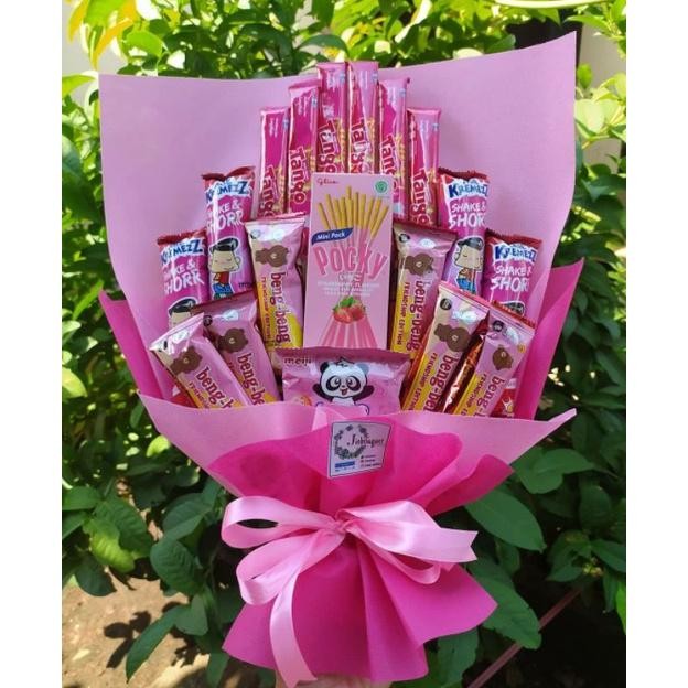 

fs-6 (S) BUKET PINK BENGBENG CANTIK HADIAH ULTAH WISUDA SIDANG/paket/bingkisan Snack Ulang Tahun/Ultah/ Wisuda/Kado/Hadiah Hemat